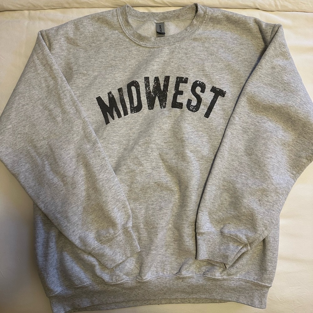 Grey “Midwest” crewneck sweatshirt size large